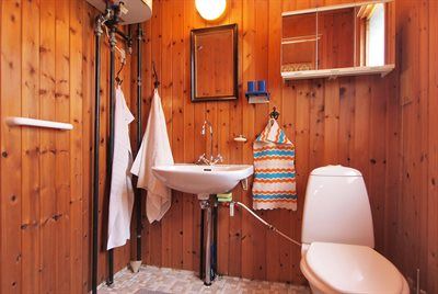 Photo of Bathroom in Mern