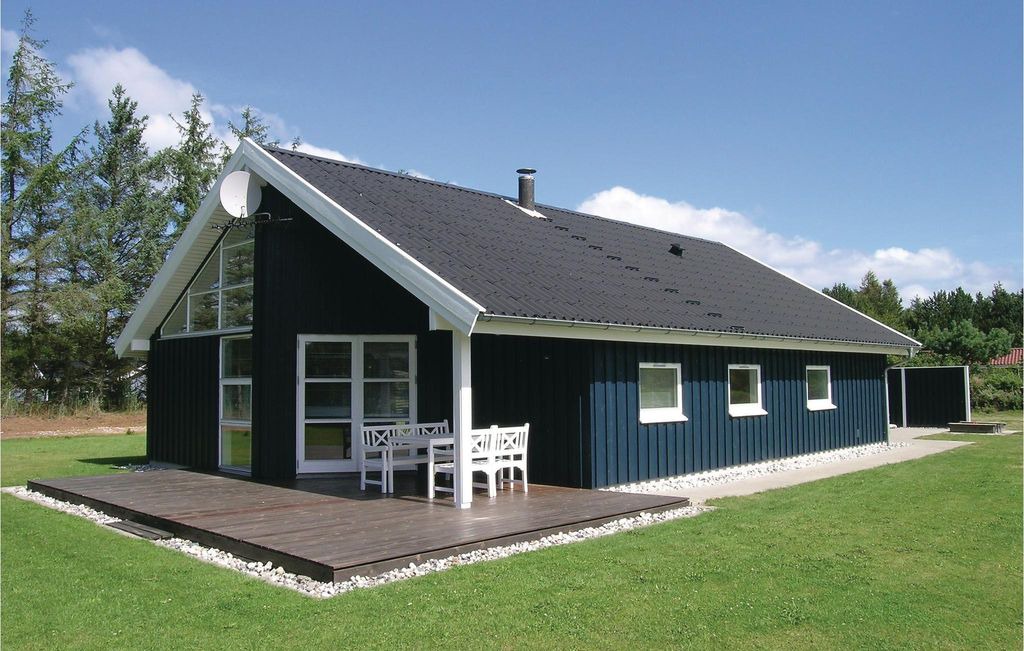 Photo of Buildings in Strandby