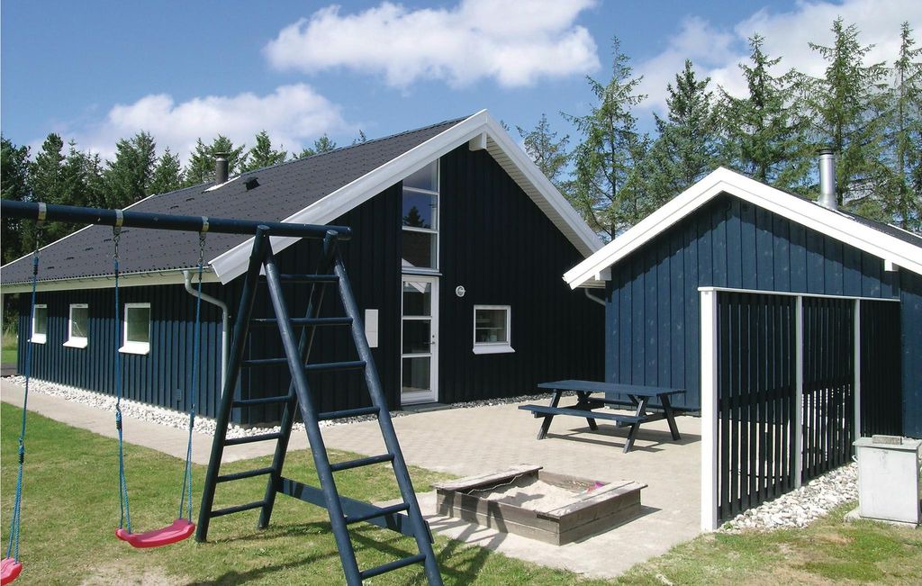 Photo of Buildings in Strandby