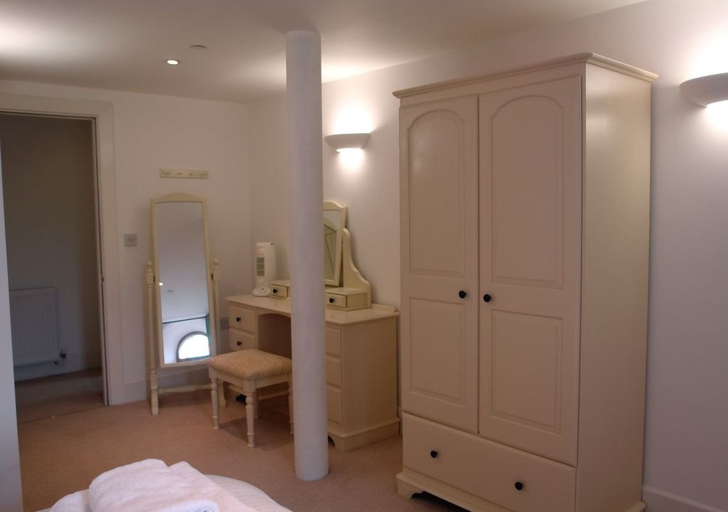 Photo of Others in Tavistock