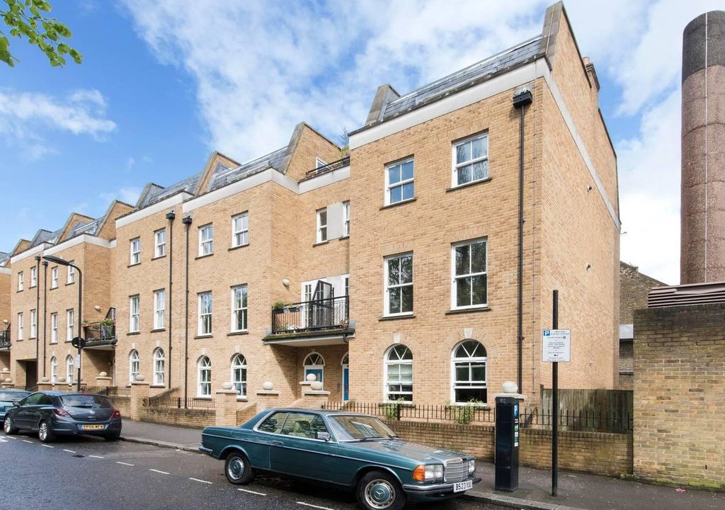 Photo of Buildings in Hackney Central