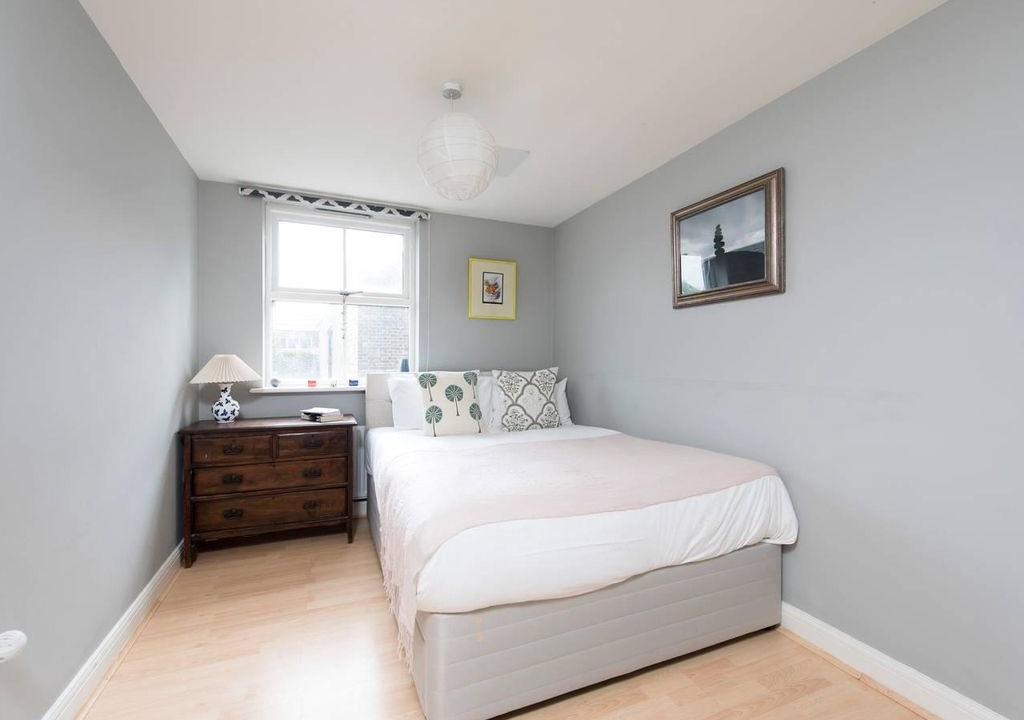 Photo of Bedroom in Hackney Central