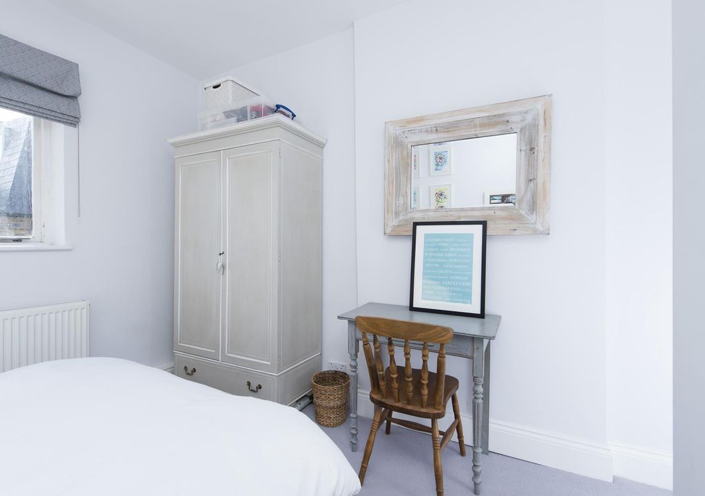 Photo of Bedroom in Sands End