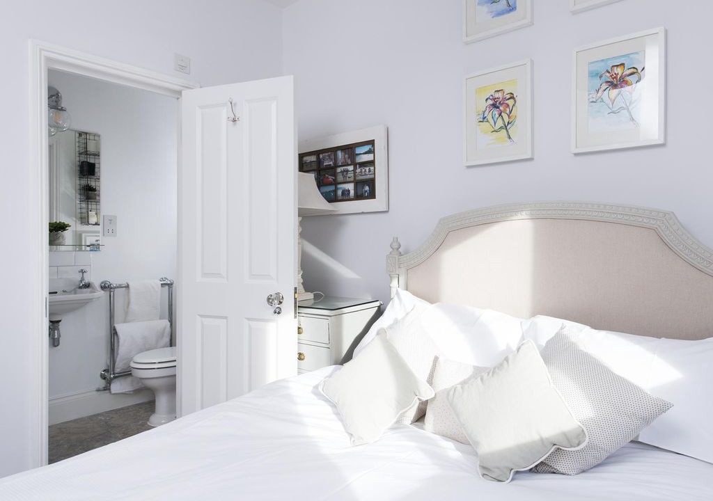 Photo of Bedroom in Sands End