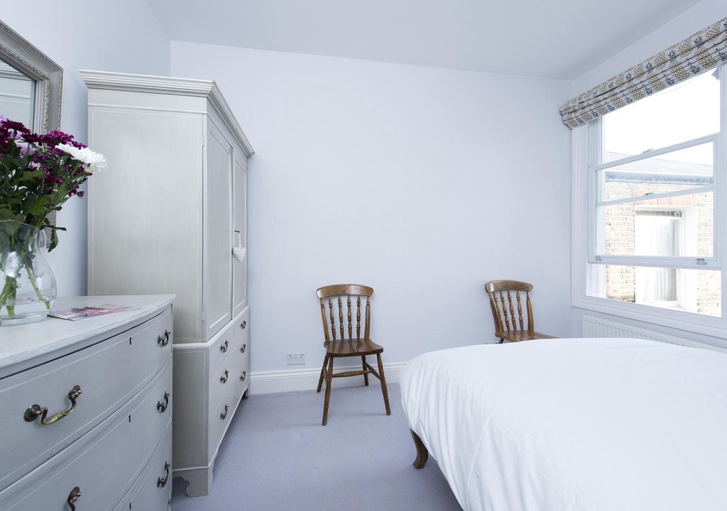 Photo of Bedroom in Sands End