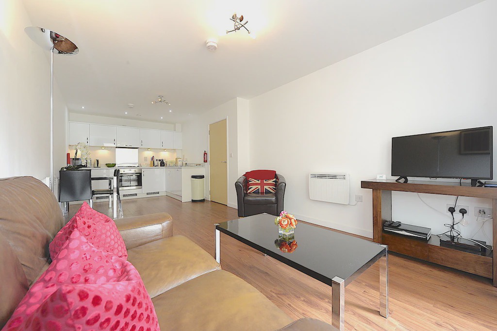 Photo of Livingroom in Woking