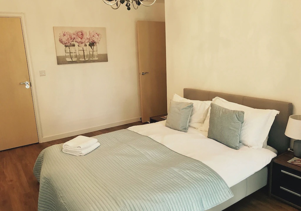 Photo of Bedroom in Woking