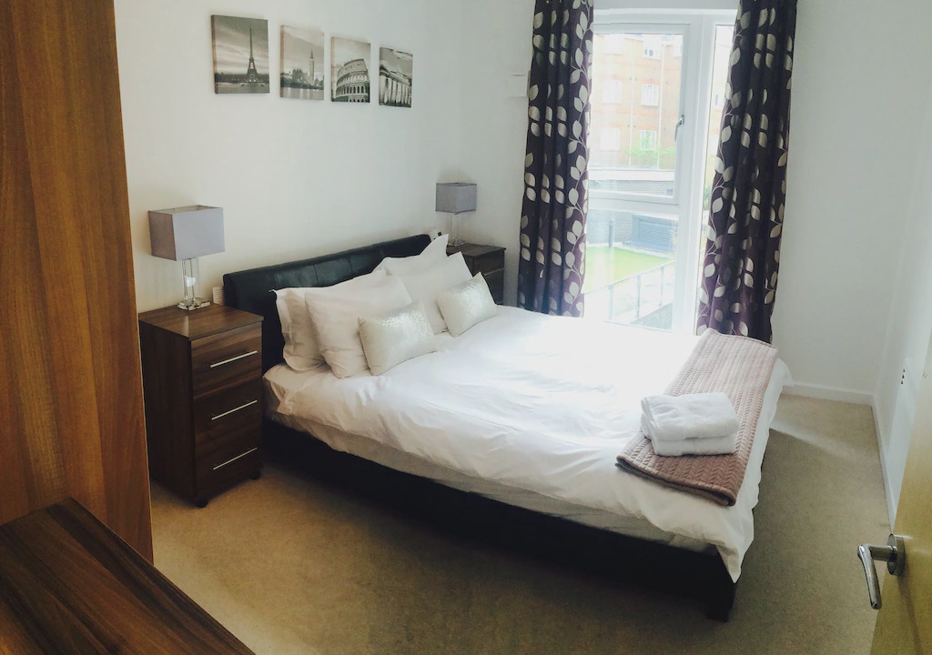 Photo of Bedroom in Woking