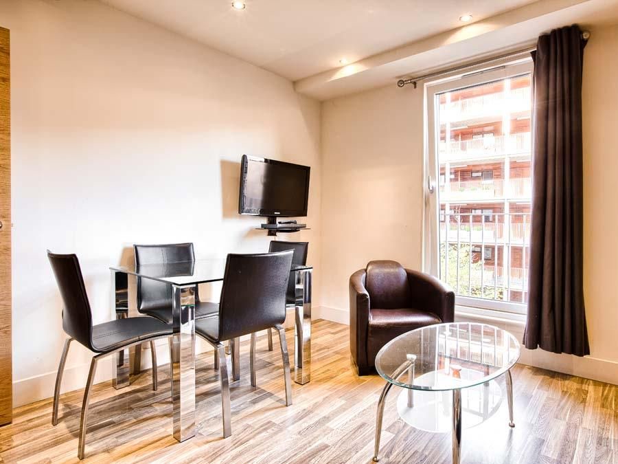 Photo of Livingroom in West End