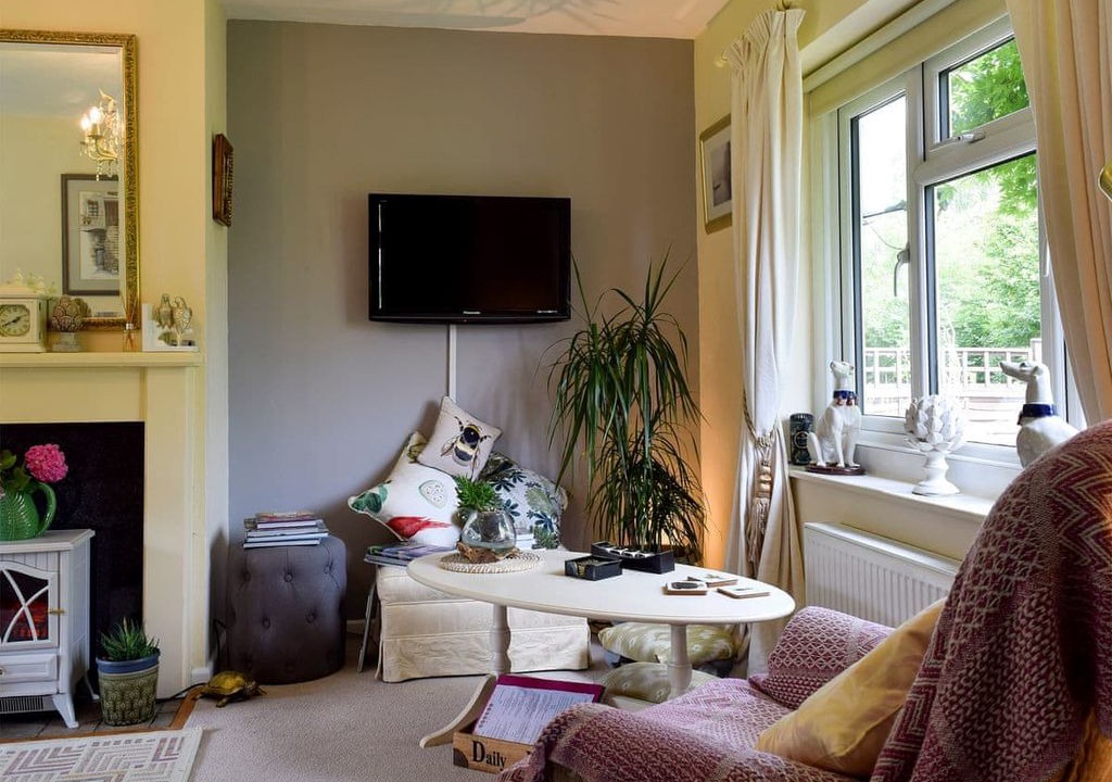 Photo of Livingroom in Moreton-in-Marsh