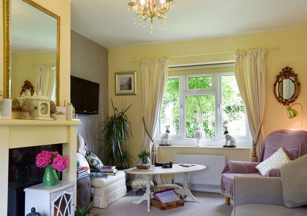 Photo of Livingroom in Moreton-in-Marsh