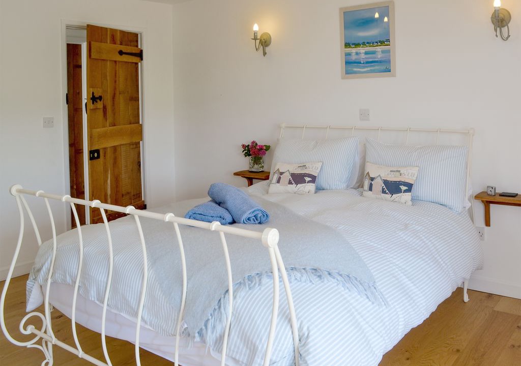 Photo of Bedroom in Saint Gennys