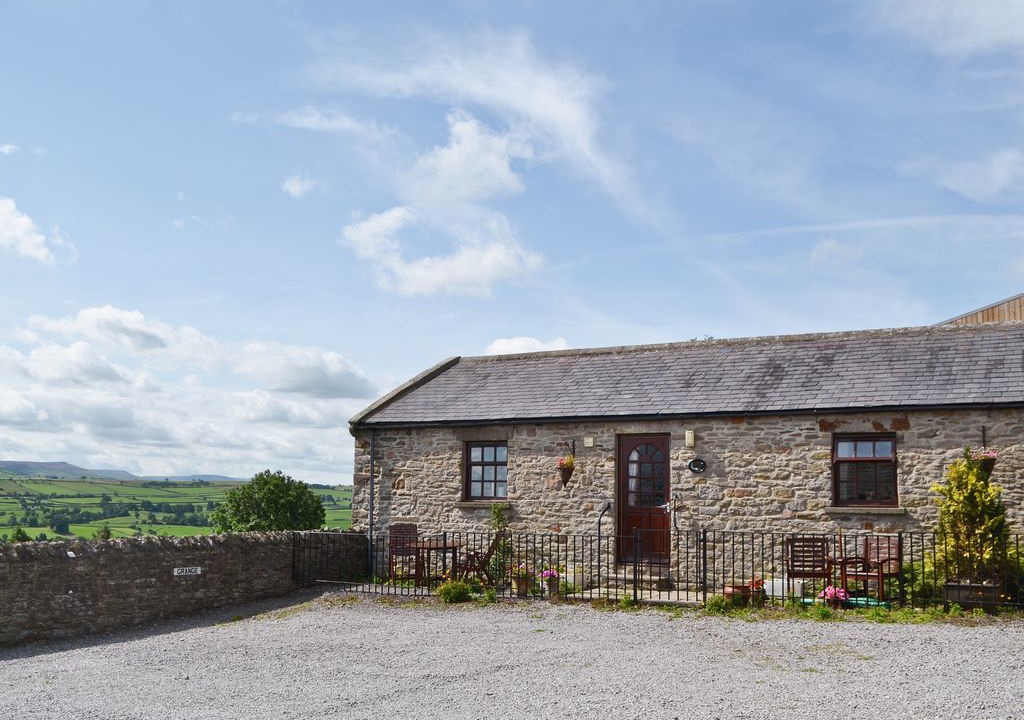 Photo of Buildings in Leyburn