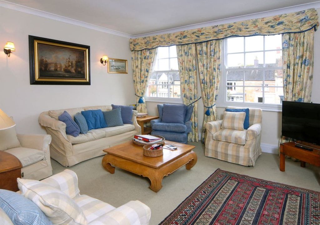 Photo of Livingroom in Moreton-in-Marsh