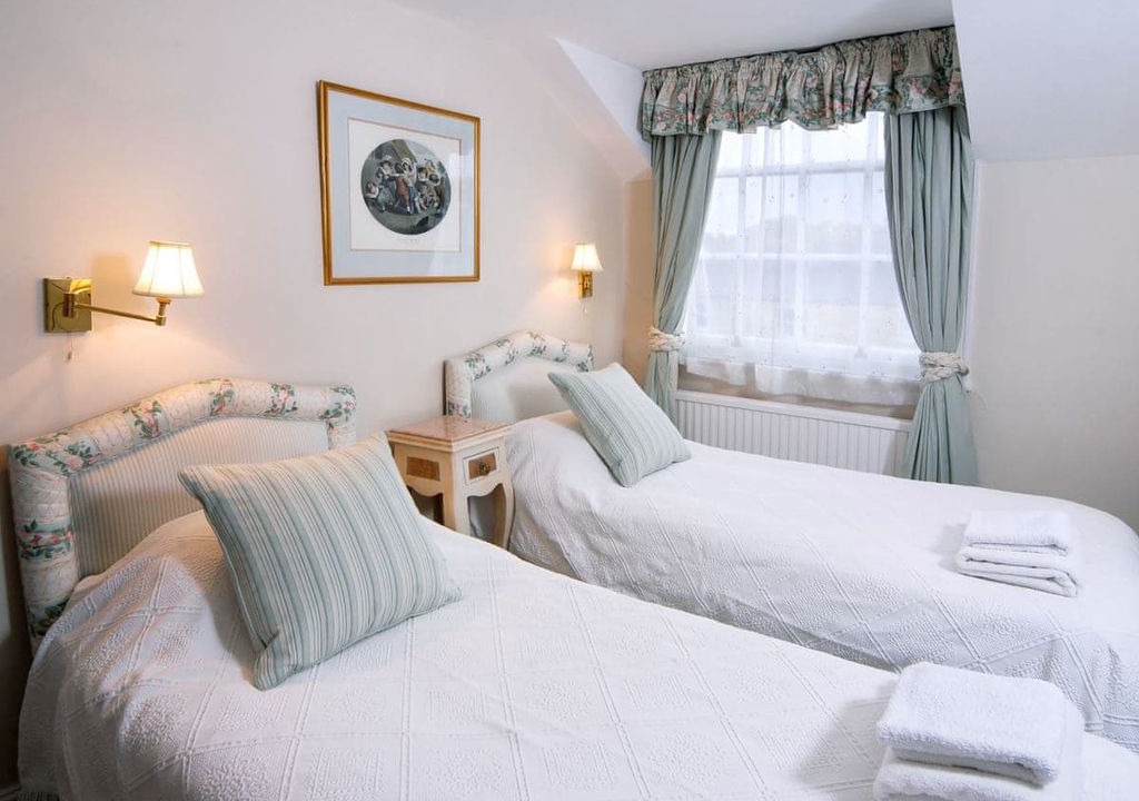 Photo of Bedroom in Moreton-in-Marsh