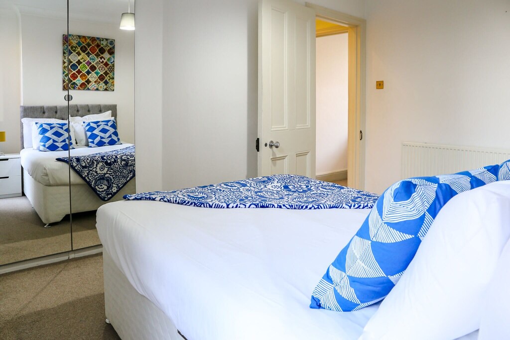 Photo of Bedroom in Askew