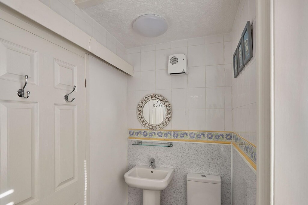 Photo of Bathroom in West Cliff