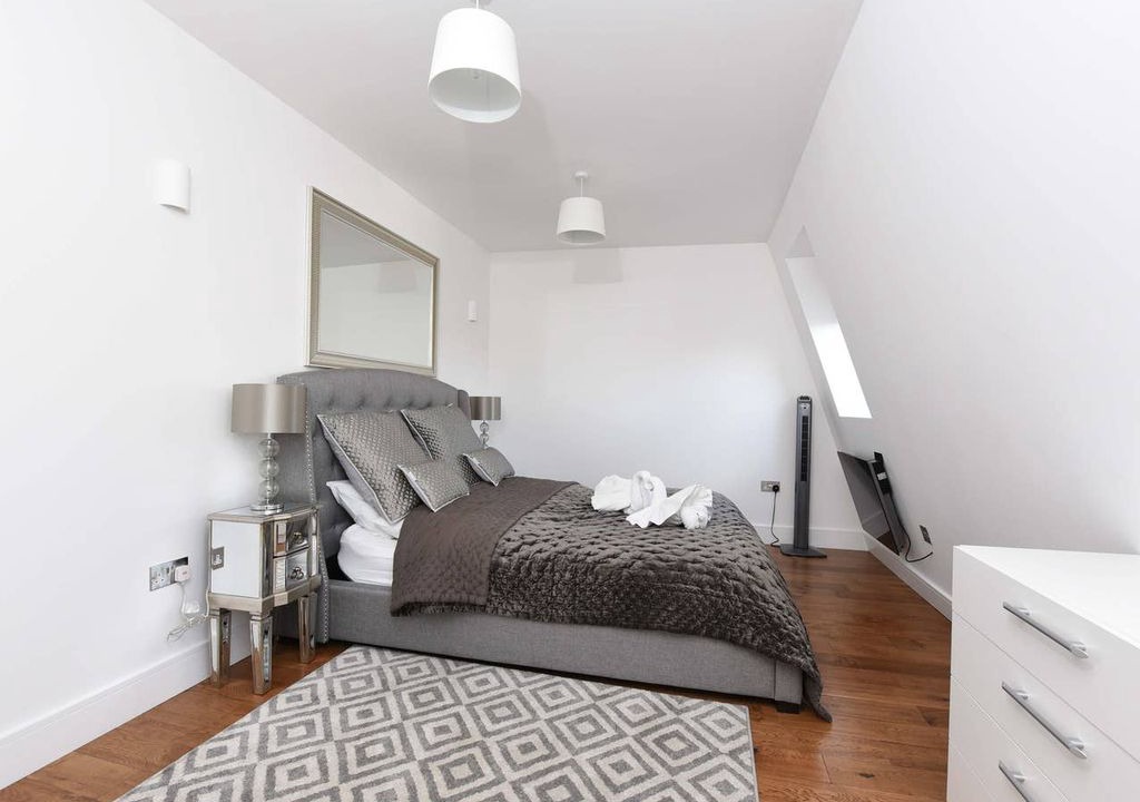 Photo of Others in Latchmere