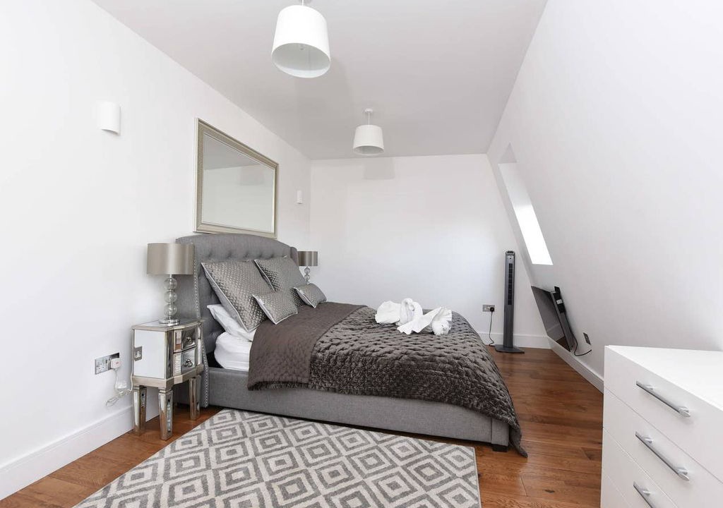 Photo of Others in Latchmere