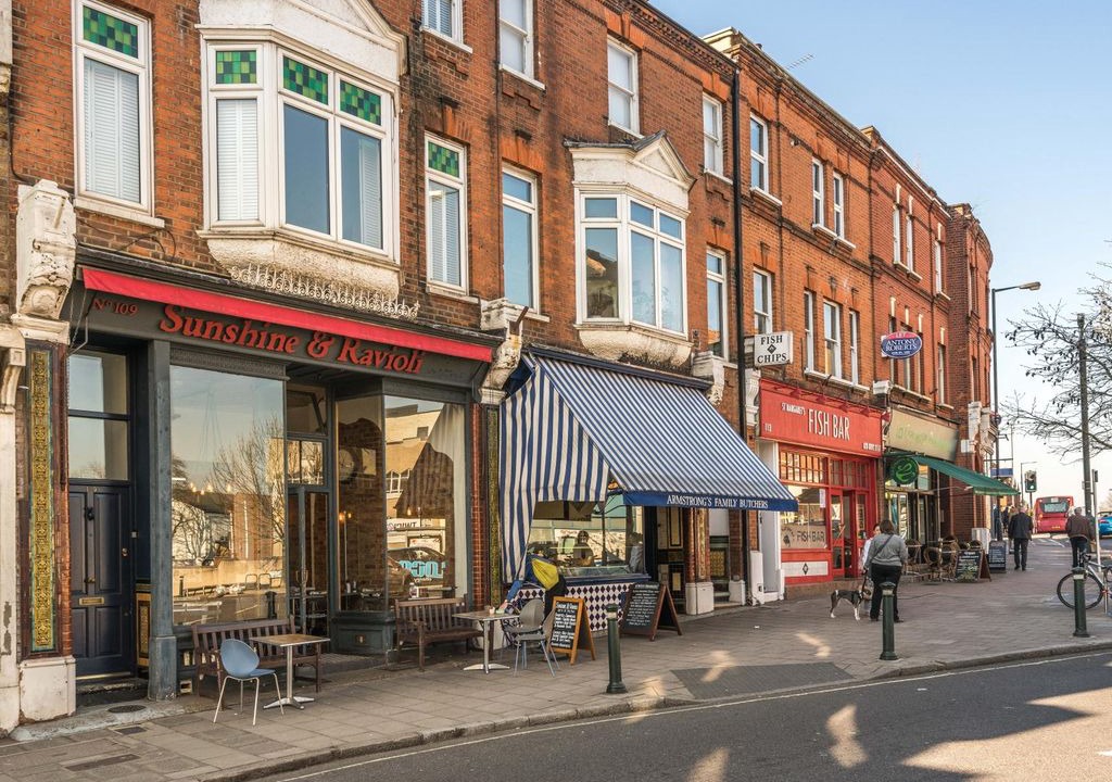 Photo of Buildings in St. Margarets and North Twickenham