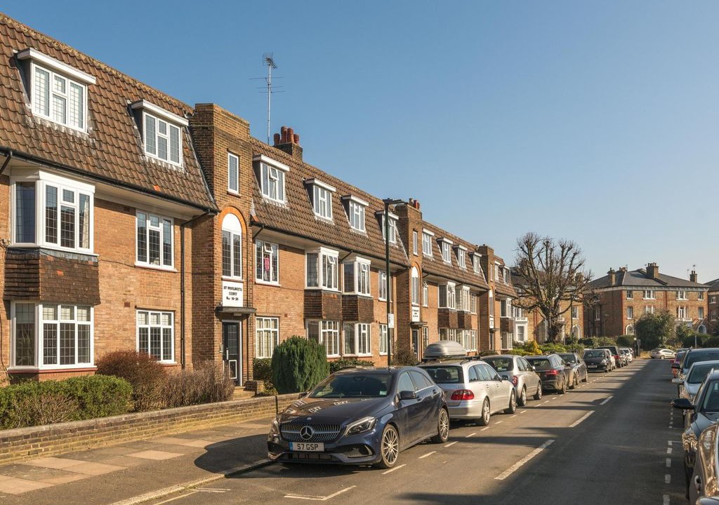 Photo of Buildings in St. Margarets and North Twickenham