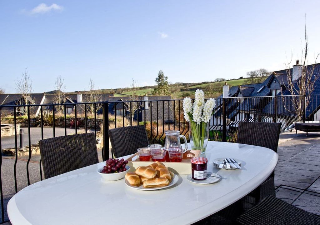 Photo of Patio Balcony in St Wenn