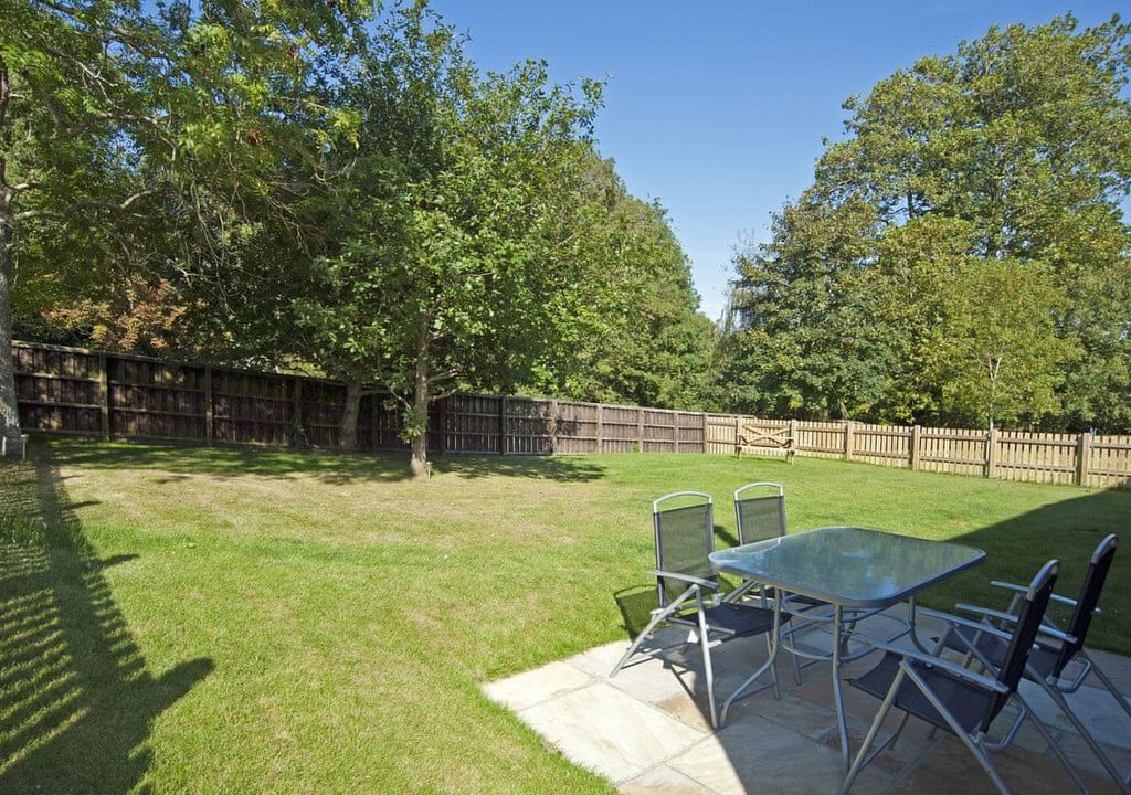 Photo of Patio Balcony in Wootton Bridge