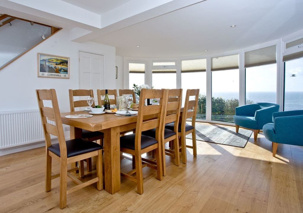 Photo of Livingroom in Downderry