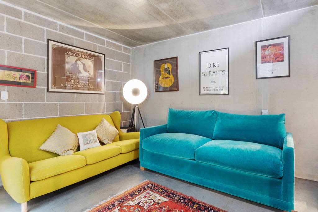 Photo of Livingroom in Homerton