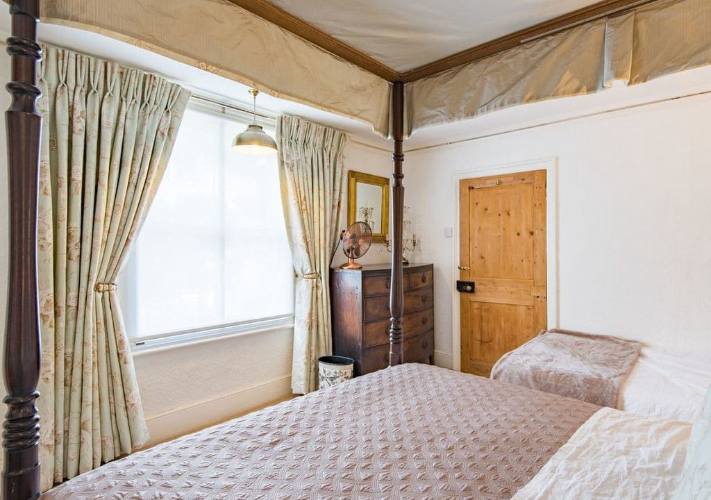 Photo of Bedroom in Sandgate