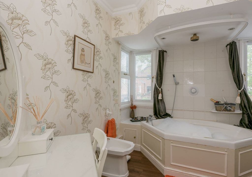 Photo of Others in Horning