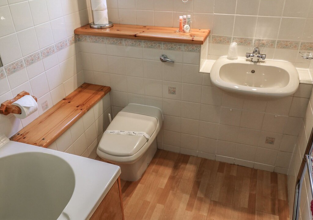 Photo of Bathroom in Waterhead