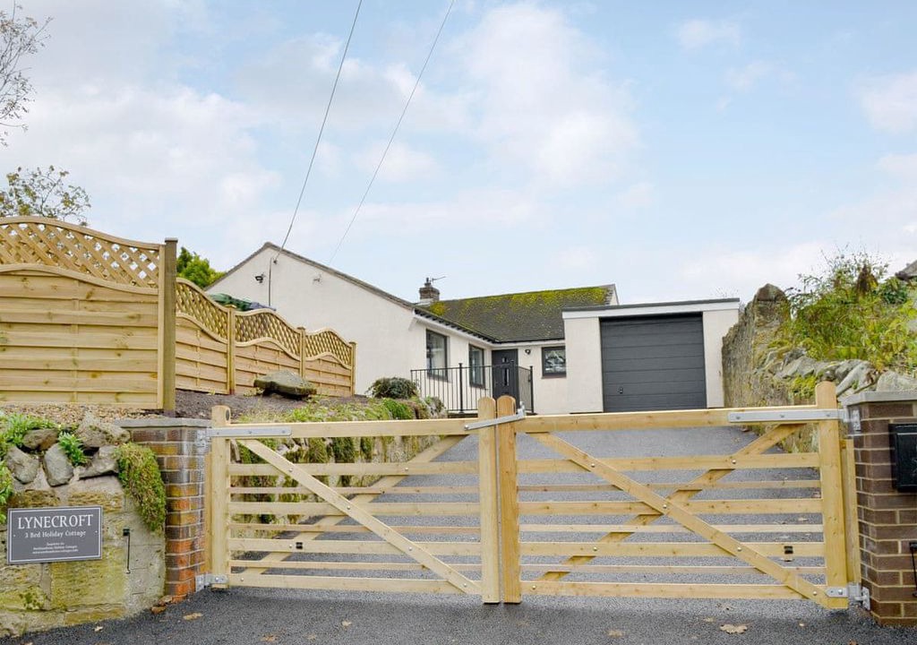Photo of Buildings in Embleton