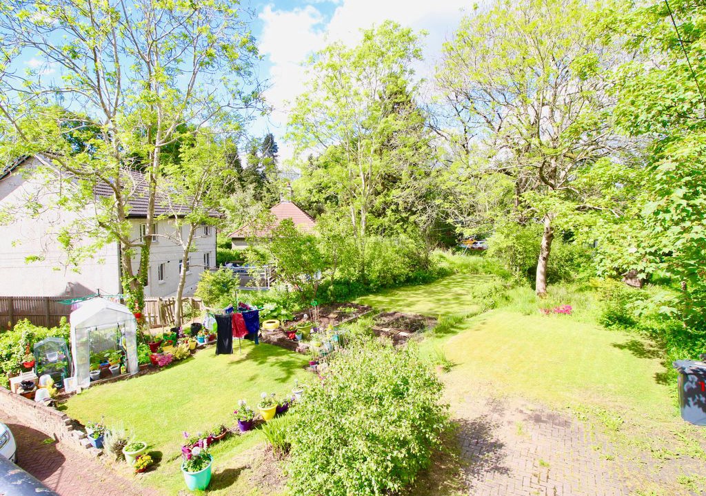 Photo of Others in Busby