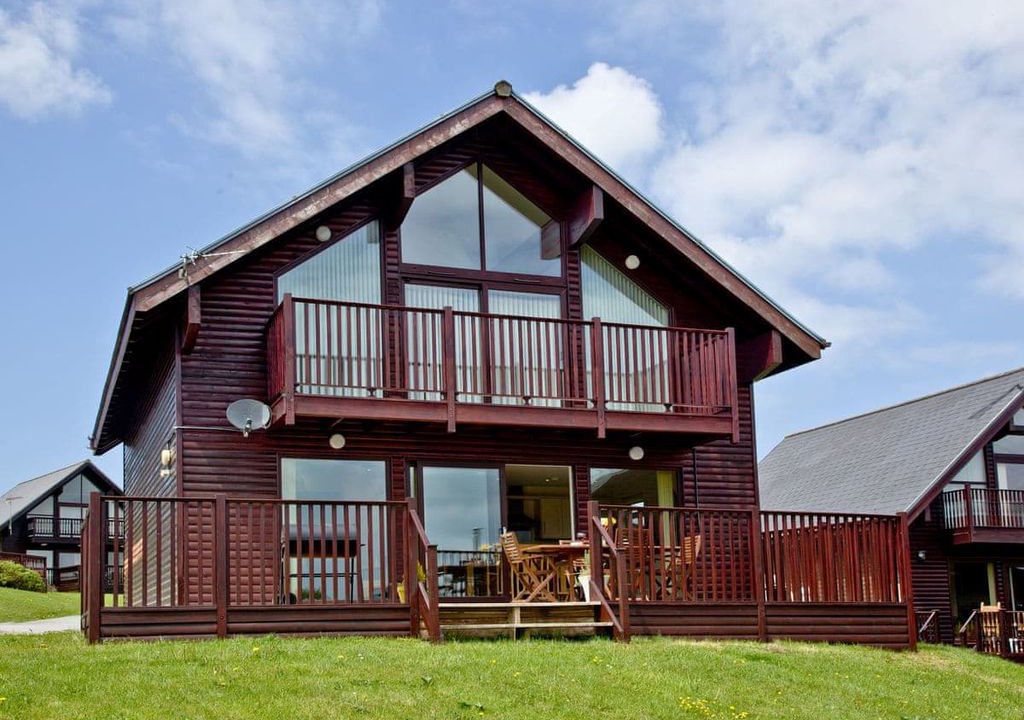 Photo of Buildings in Winnard's Perch