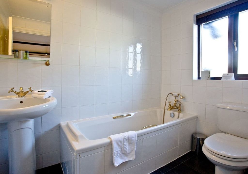 Photo of Bathroom in St Wenn