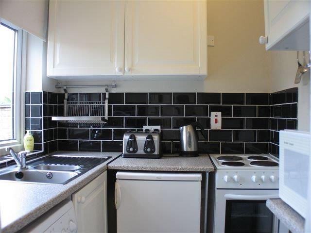 Photo of Kitchen in Brondesbury Park