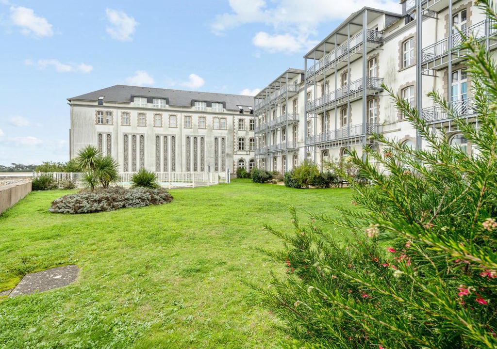 Photo of Buildings in Le Croisic
