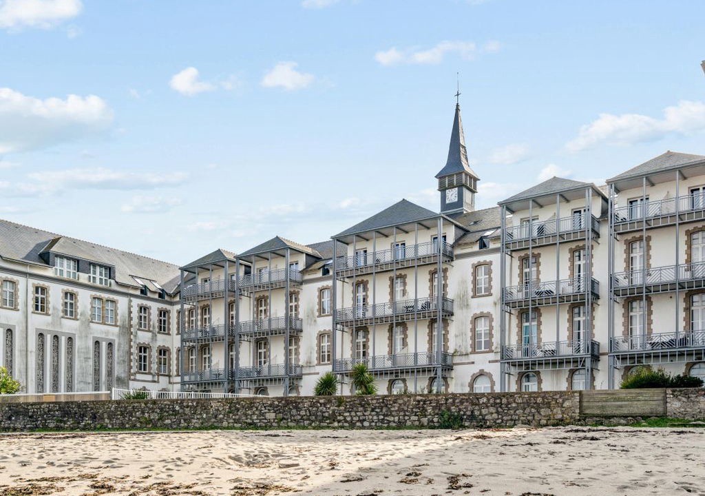 Photo of Buildings in Le Croisic