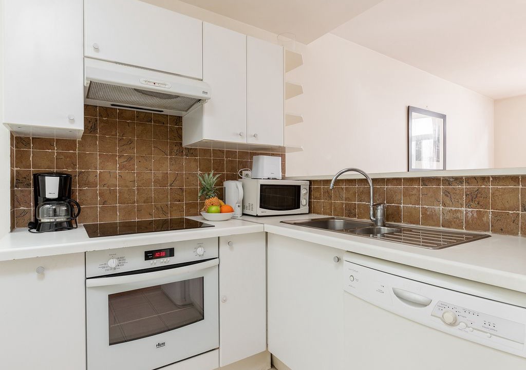 Photo of Kitchen in Quartier de la Plaine-de-Monceaux