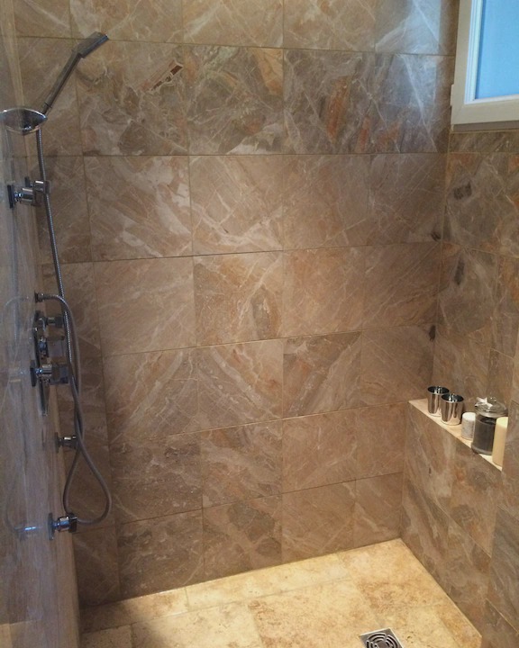 Photo of Bathroom in Porte-Dauphine