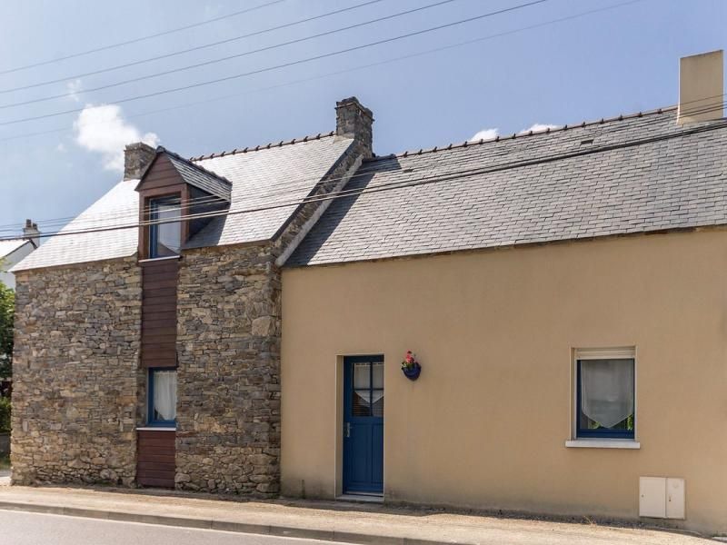 Photo of Buildings in La Chapelle-des-Marais