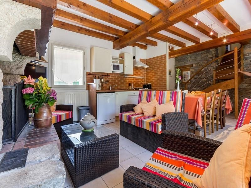 Photo of Livingroom in La Chapelle-des-Marais