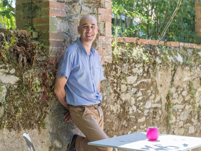 Photo of Human In Picture in Saint-Sebastien-sur-Loire