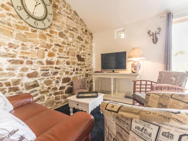 Photo of Livingroom in Port-Saint-Pere