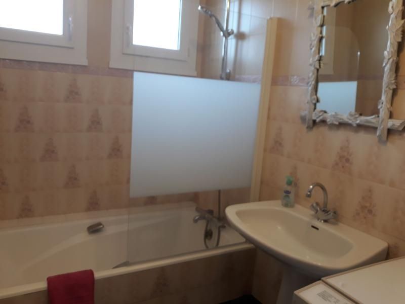Photo of Bathroom in Fontenay-sur-Eure