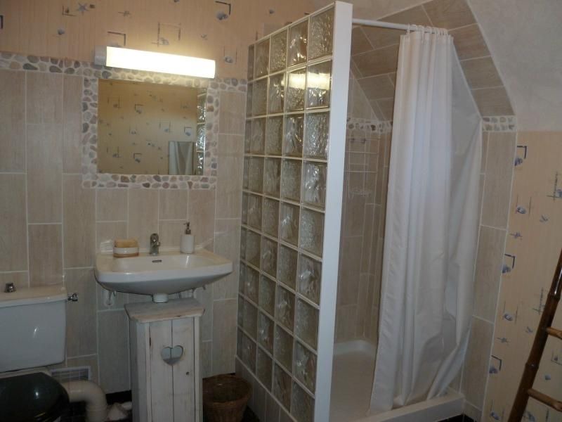 Photo of Bathroom in Fontenay-sur-Eure