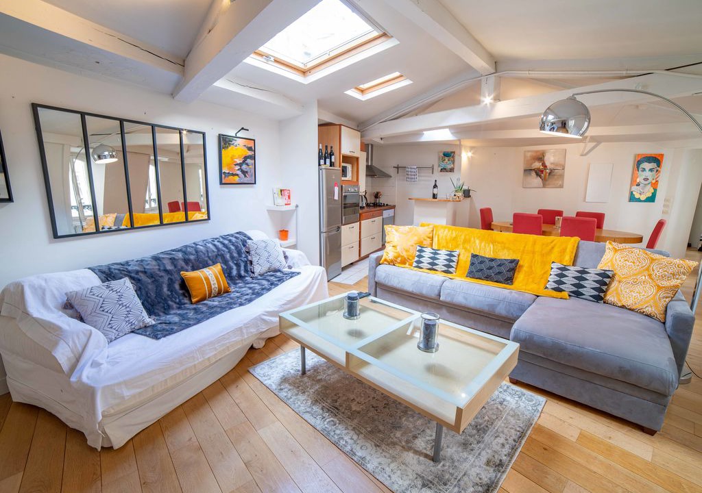 Photo of Livingroom in Quartier de la Plaine-de-Monceaux