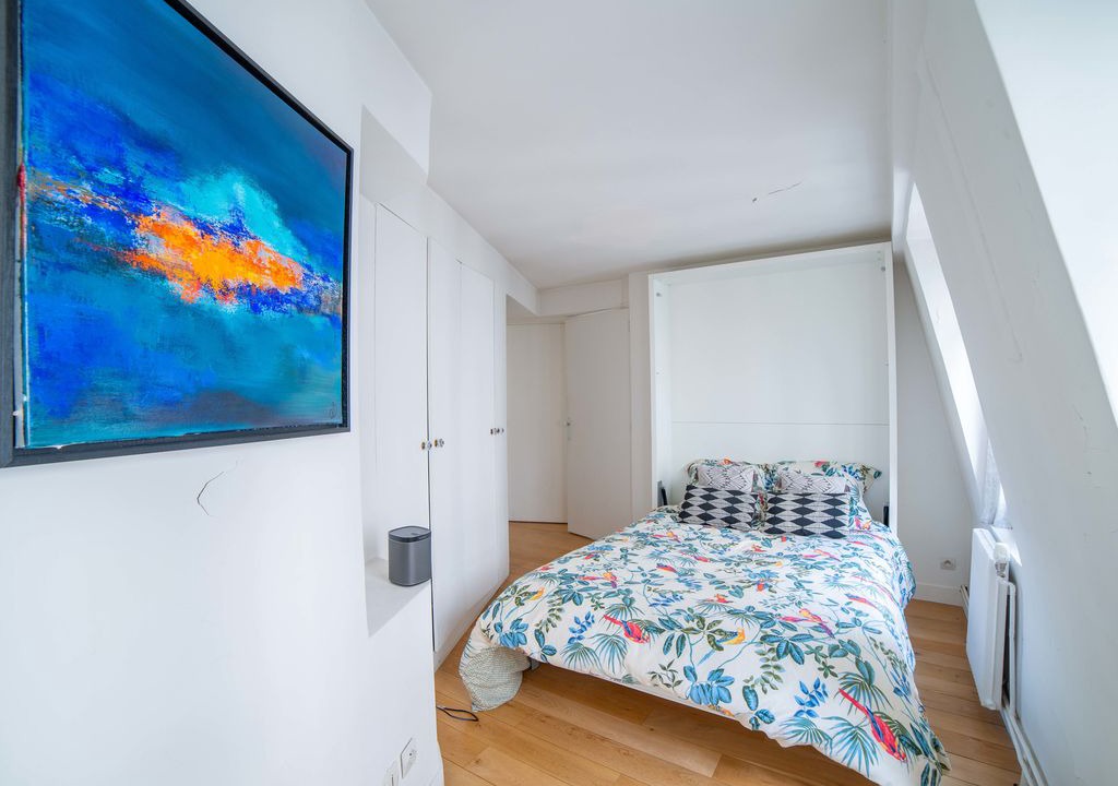 Photo of Bedroom in Quartier de la Plaine-de-Monceaux