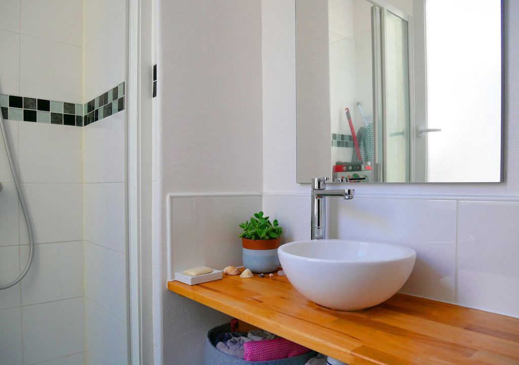 Photo of Bathroom in Quartier de la Salpetriere
